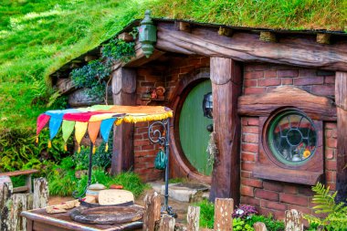 Hobbiton 'daki Hobbit evi Tolkien' in Yüzüklerin Efendisi, Yeni Zelanda 'dan..