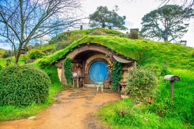 Hobbiton 'daki Hobbit evi Tolkien' in Yüzüklerin Efendisi, Yeni Zelanda 'dan..