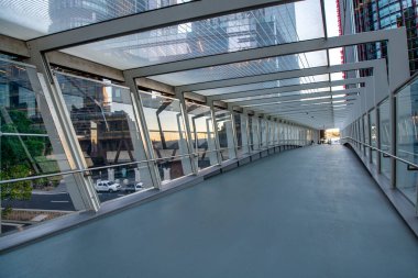 Güzel bir sabah, Avustralya 'da, Sydney' de Barangaroo binaları ve üstgeçit.
