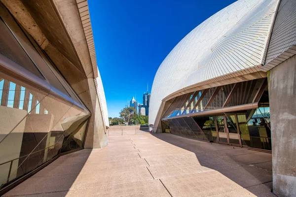 Sydney Αυγούστου 2018 Εξωτερικό Της Όπερας Μια Ηλιόλουστη Μέρα — Φωτογραφία Αρχείου