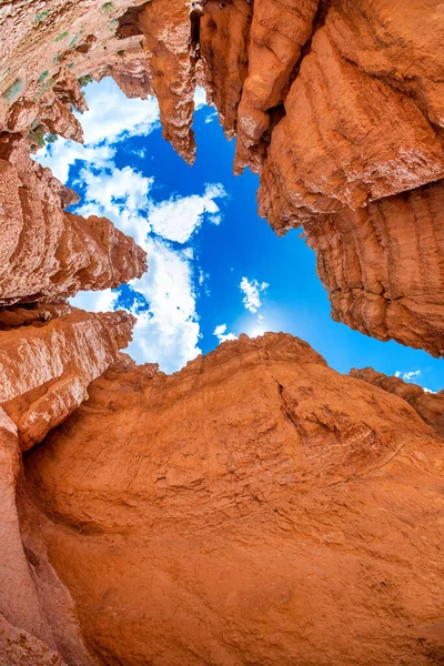 Increíbles Formaciones Rocosas Parque Nacional Bryce Canyon Vista Cielo Utah —  Fotos de Stock