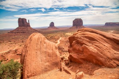 Sunset colors of Monument Valley, Arizona, USA