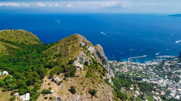 Capri Itálie Úžasný Panoramatický Výhled Kopce Solaro Slunečného Letního Dne — Stock fotografie
