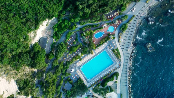 Luftaufnahme Des Strandes Von Ischia Citara Bei Sonnenuntergang Mit Pools — Stockfoto