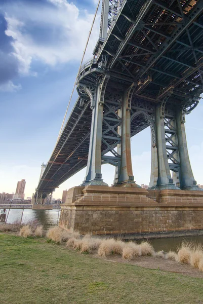 Manhattan Bridge Colors Coucher Soleil Hiver New York — Photo
