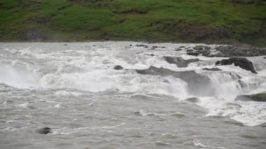 İzlanda, Avrupa 'da Urridafoss şelaleleri