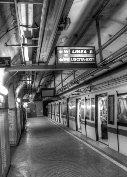 Detalj Rom Tunnelbana Italien — Stockfoto