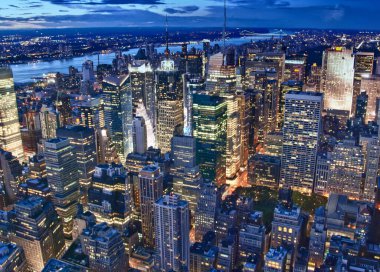 Empire State Binasından Geceye Kadar New York Şehri