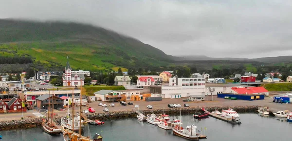 Vista Aérea Del Puerto Husavik Norte Islandia Ciudad Famosa Por —  Fotos de Stock