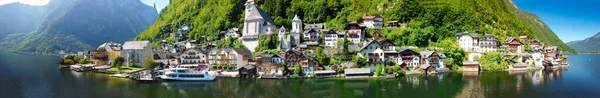 Hallstatt Ausztria Légi Kilátás Gyönyörű Város Egy Repülő Drón Felett — Stock Fotó