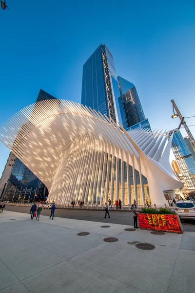 ニューヨーク市 2018年12月2日 世界貿易センターの外観 Oculus Building Transport Hub — ストック写真