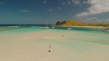 Gabriel Adası, Mauritius 'un insansız hava aracı görüntüsü. Yavaş çekim