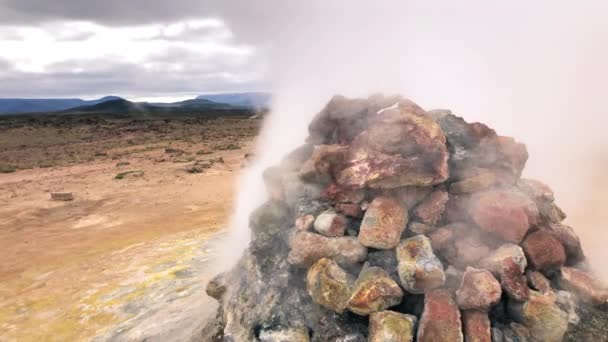 Hverir geothermal springs with smoke, Iceland in summer season — Stock Video