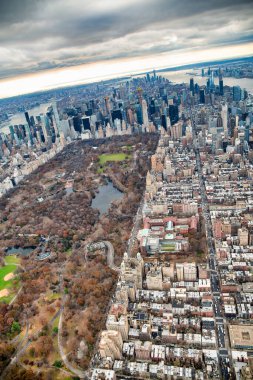 Manhattan ve Central Park hava görüntüsü helikopterden, New York 'tan. New York, New York, New York, ABD, New York 'un göbeğinde.