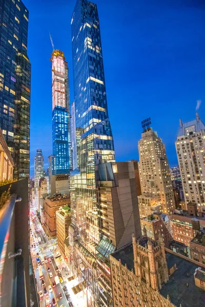 Manhattan 2018年12月5日 高層ビルの空中からの夜景 — ストック写真