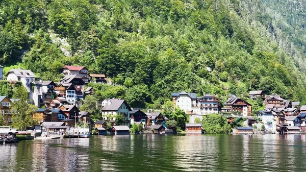 Paesaggio Urbano Hallstatt Lungo Bellissimo Lago Montagna Austria — Foto Stock