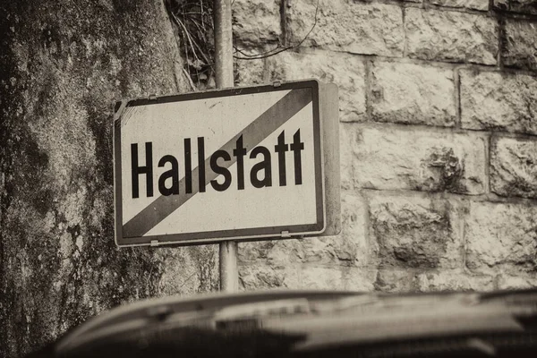 Hallstatt Exit Sign Tourism Concept Austria — Stock Photo, Image