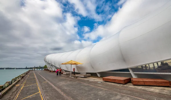 Auckland Zéland Augusztus 2018 Auckland Waterfront Felhős Város Számos Millió — Stock Fotó