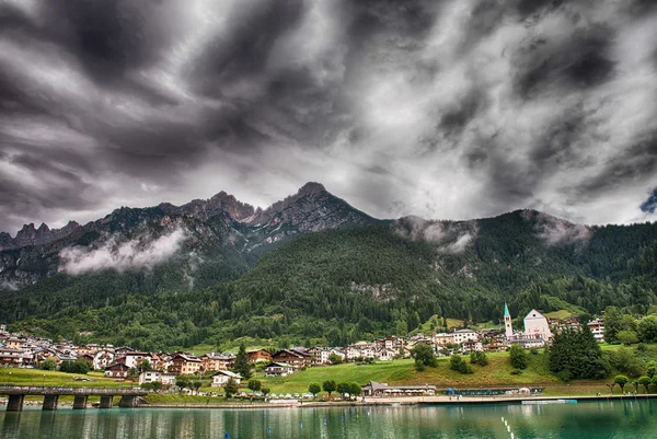 Mountain landscape — Stock Photo, Image