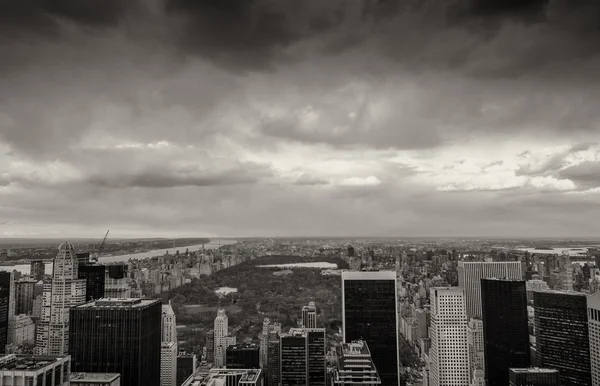 Manhattan wolkenkrabbers — Stockfoto