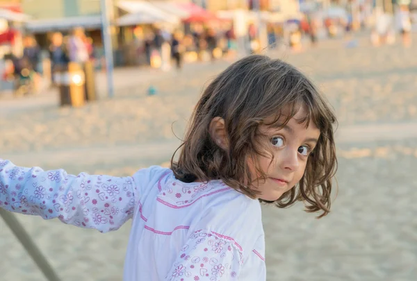Dla dzieci, gry na plaży — Zdjęcie stockowe