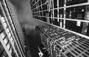 manhattan gökdelen kış günbatımı üzerinde ışıklar