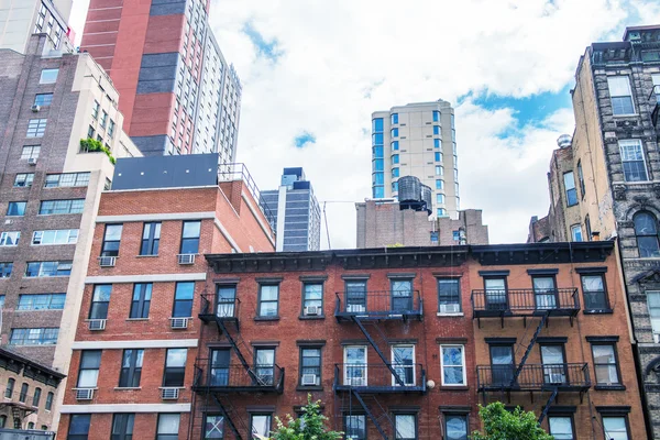 Nueva York Arquitectura entre lo antiguo y lo moderno — Foto de Stock