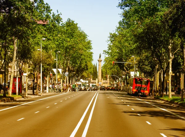 Tourists enjoy city life — Stock Photo, Image