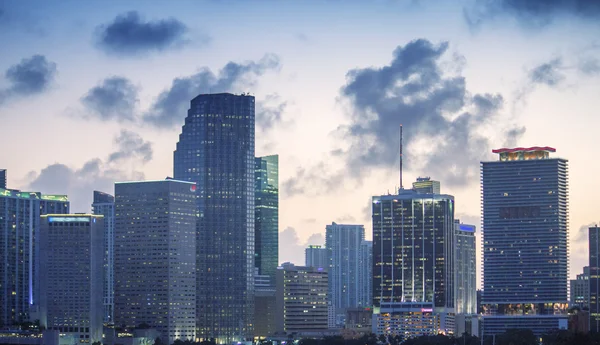 Zonsondergang skyline van Miami — Stockfoto