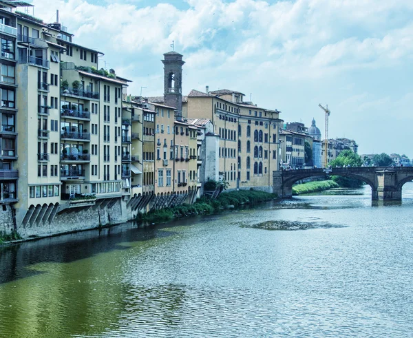 Alte Brücke in Florenz — Stockfoto