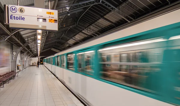 Metro train speeding up — Stock Photo, Image