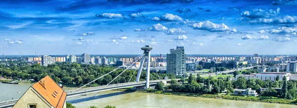 Stadsbilden i bratislava, Slovakien — Stockfoto