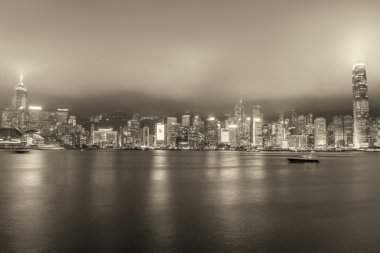 Geceleri Kowloon görüldüğü gibi hong kong manzarası
