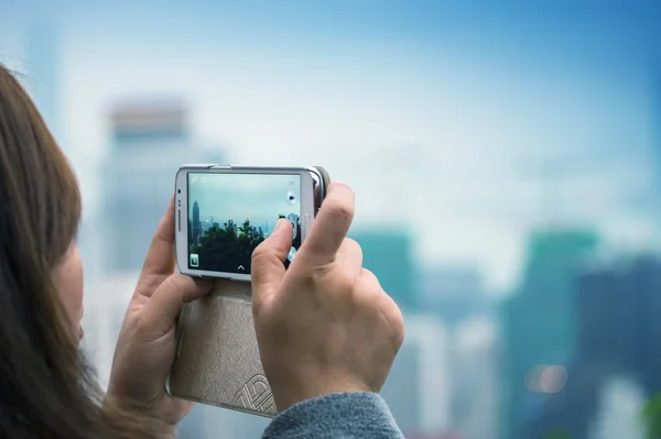 Vrouw stad foto — Stockfoto