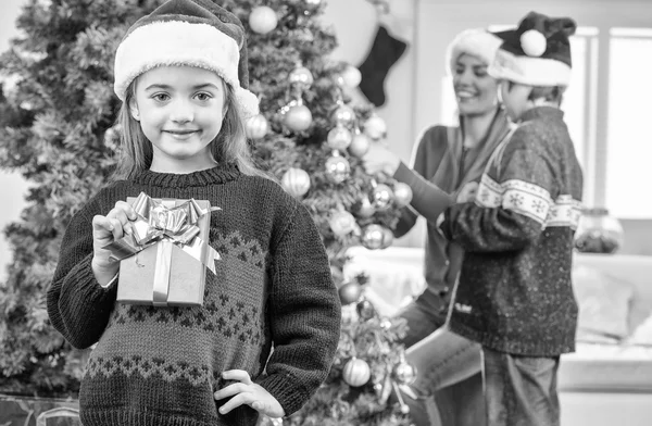 Glückliche Weihnachten Familie Szene — Stockfoto