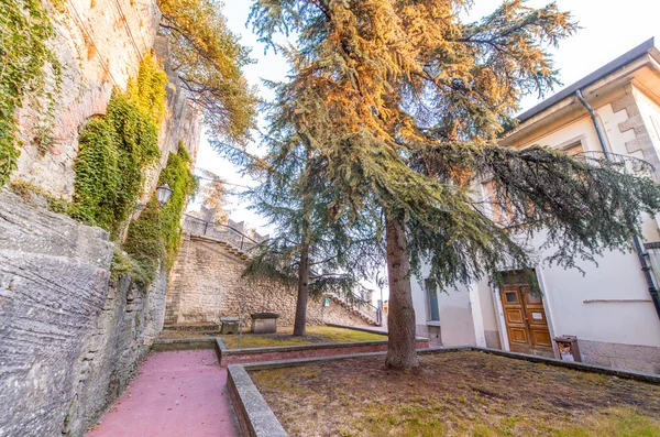 Streets and buildings of San Marino — Stock Photo, Image