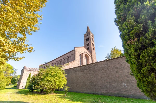 Church of San Giovanni Evangelista in Ravenna, Italy — Stock Photo, Image