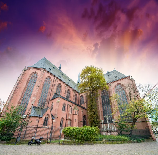 St bartholomaus frankfurter katedralen — Stockfoto