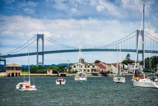 Boten in een haven — Stockfoto