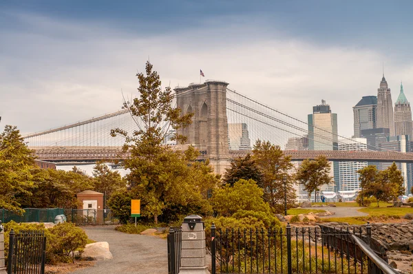 Nova Iorque. Vista maravilhosa da ponte de Brooklyn — Fotografia de Stock