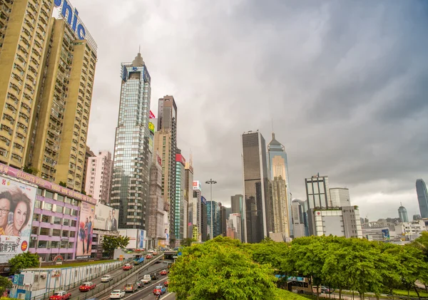 Horizonte de Hong Kong em um dia de primavera — Fotografia de Stock