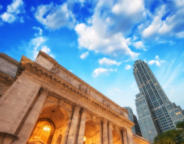 La biblioteca pública de Nueva York — Foto de Stock