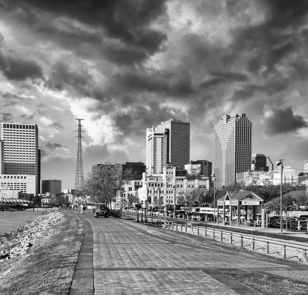 Skyline de Nueva Orleans —  Fotos de Stock