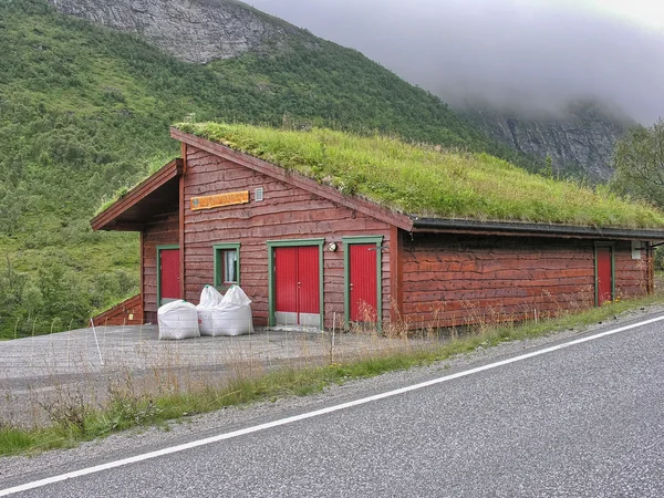 Norwegia krajobrazy w sezonie letnim — Zdjęcie stockowe
