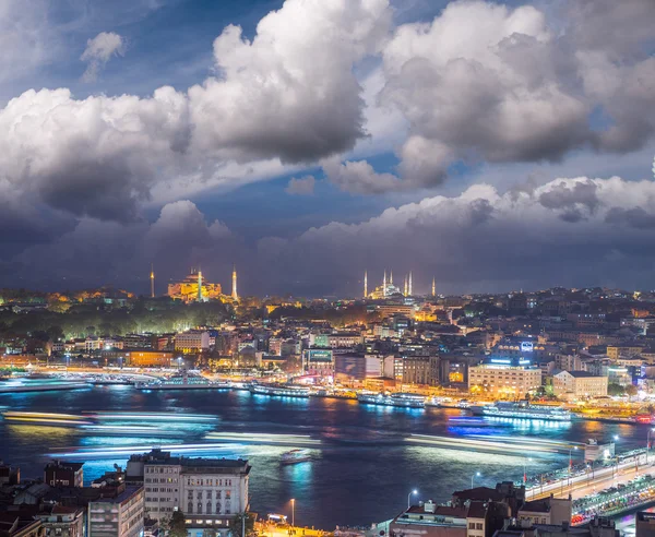 Altın boynuz nehri — Stok fotoğraf