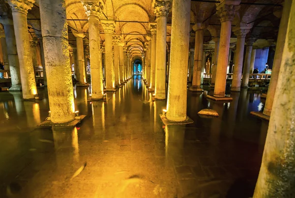 Underjordiska Basilikacistern — Stockfoto