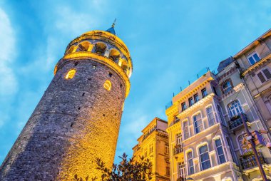 Çarpıcı görünümü Galata Kulesi.