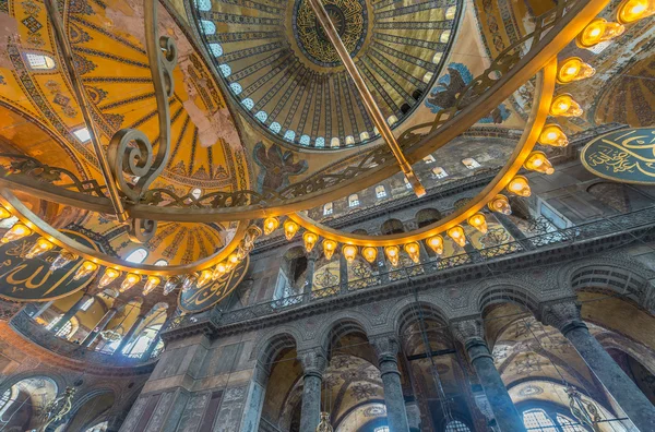 Het interieur van de Hagia Sophia — Stockfoto