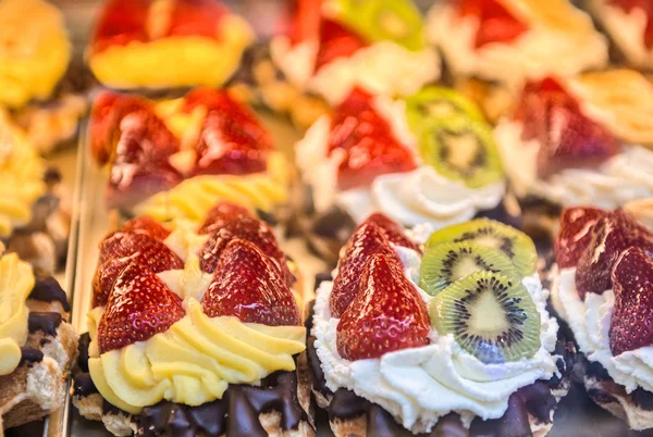 Beautifully prepared cakes — Stock Photo, Image