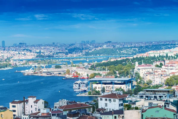 Paisaje urbano aéreo de Estambul —  Fotos de Stock